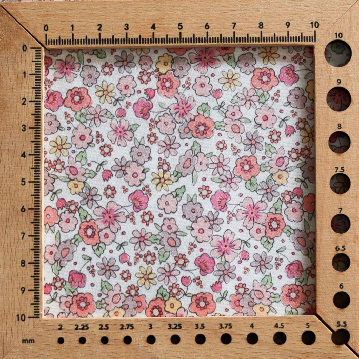 Emilie - Batiste de coton SILKYNE à imprimé fleuri rose