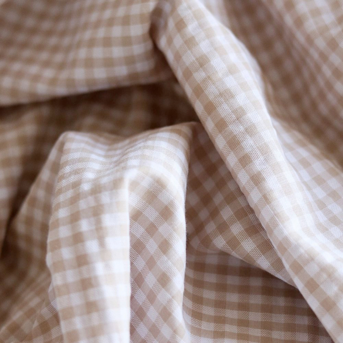 Seersucker / Coton gaufré vichy blanc et sable