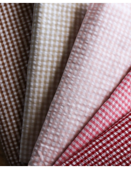 Seersucker / Coton gaufré vichy blanc et rose nude