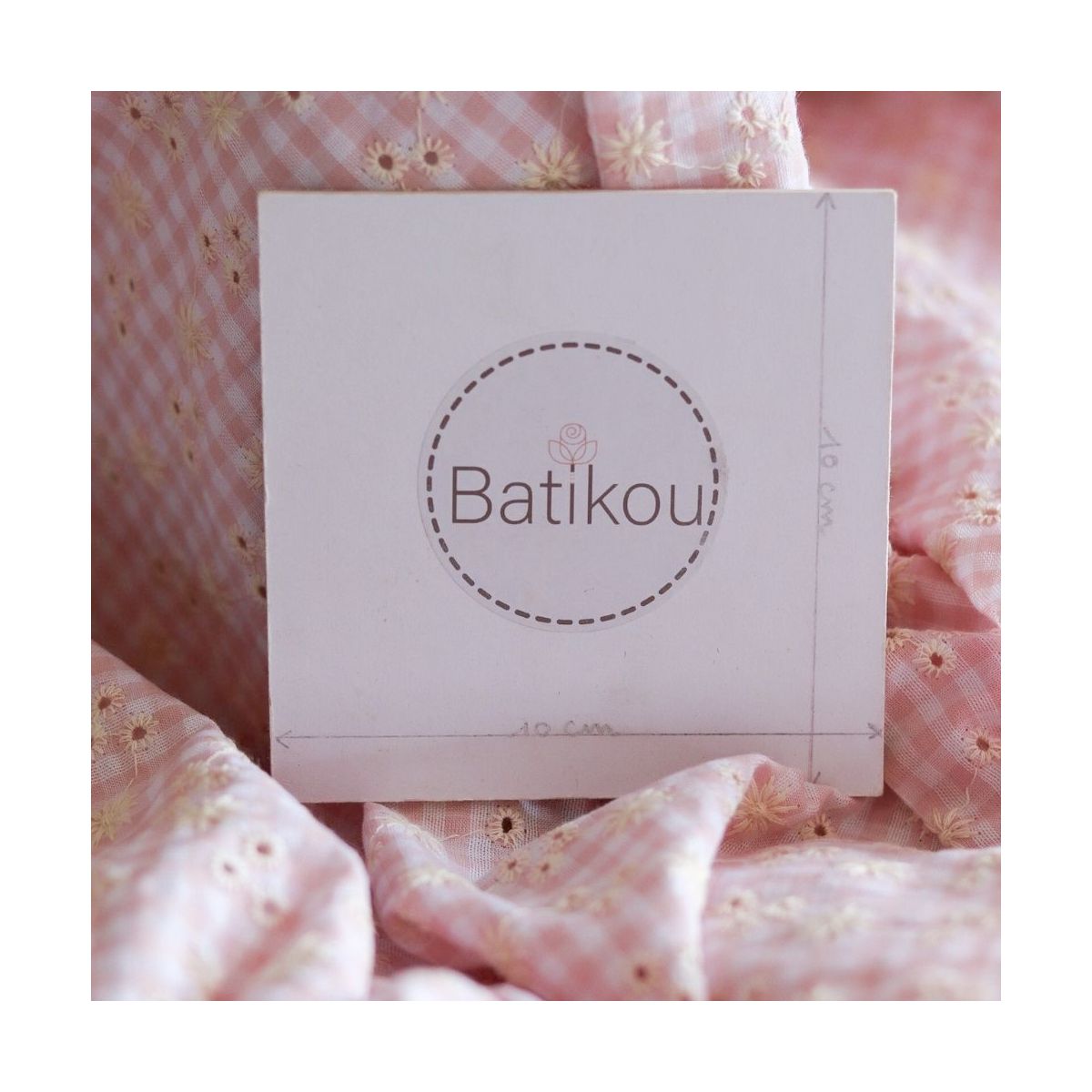 copy of Seersucker / Coton gaufré vichy blanc et sable broderie