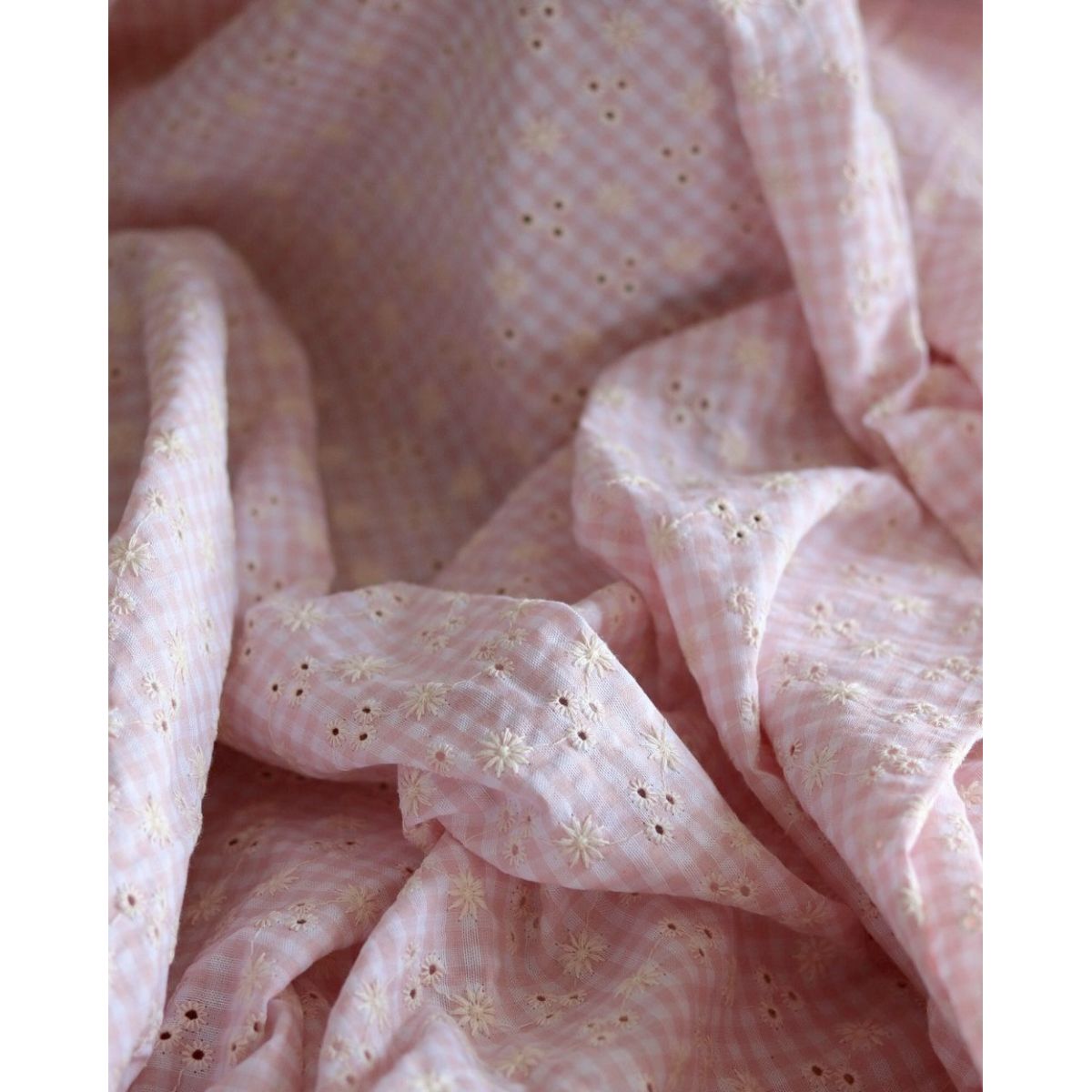 copy of Seersucker / Coton gaufré vichy blanc et sable broderie