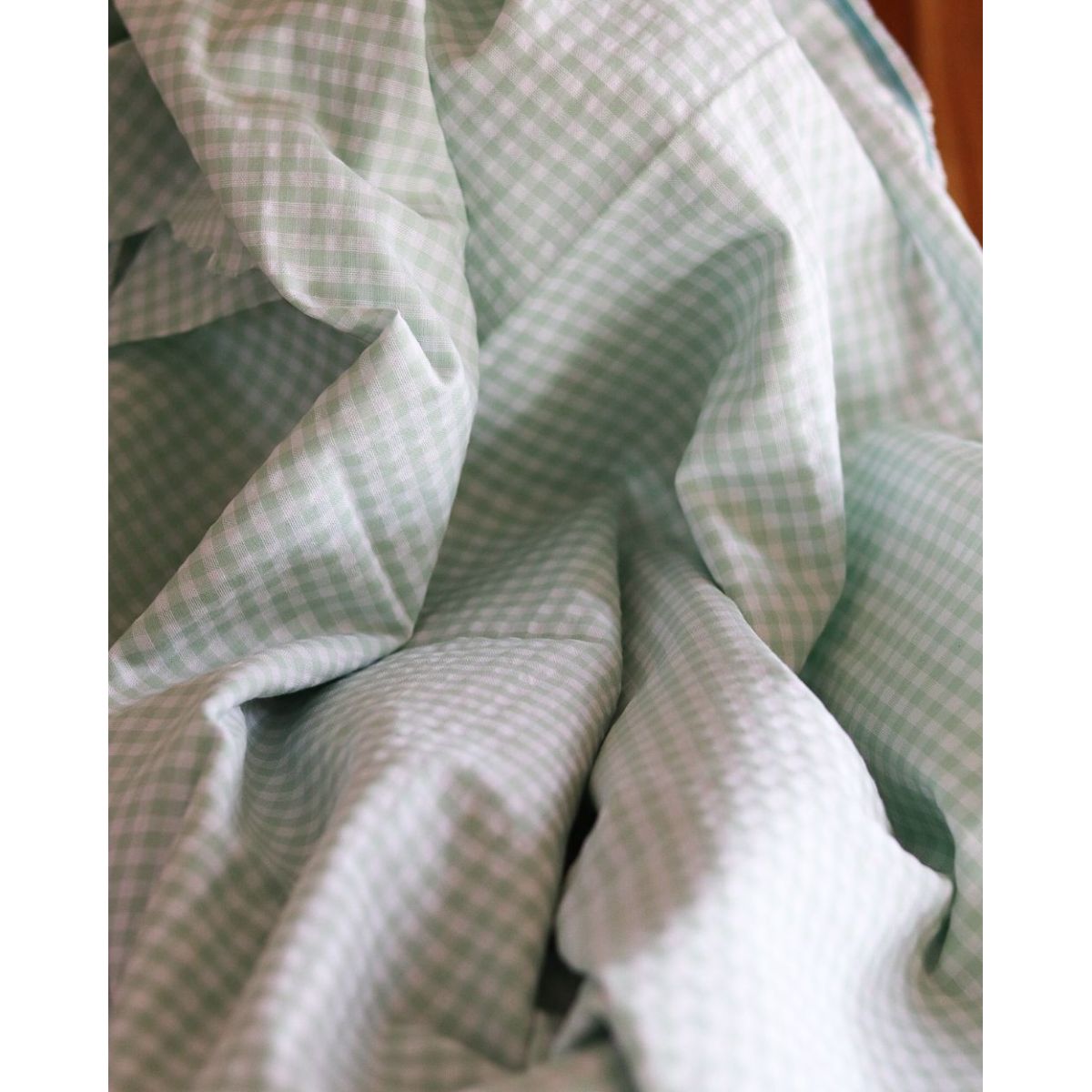 Seersucker / Coton gaufré vichy blanc et vert d'eau