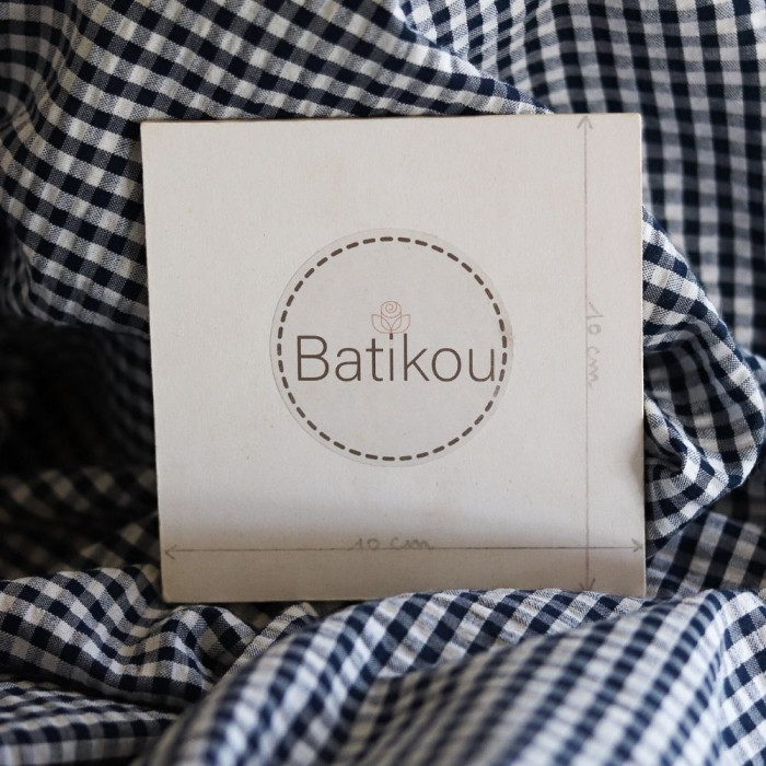 Seersucker / Coton mélangé gaufré vichy blanc et bleu marine