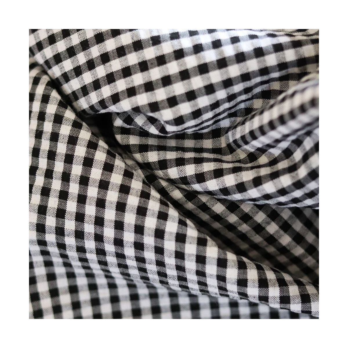 Seersucker / Coton mélangé gaufré vichy blanc et noir Seersucker / Coton mélangé gaufré vichy blanc et noir