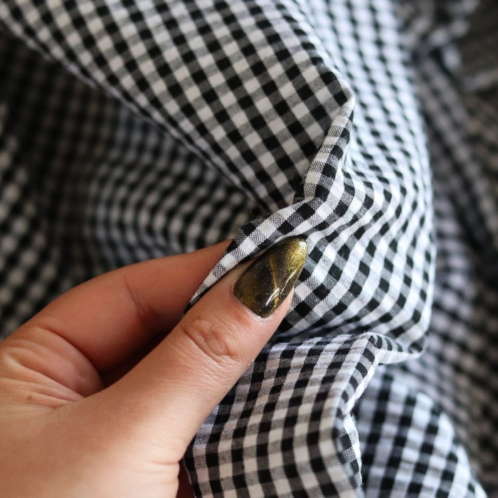 Seersucker / Coton mélangé gaufré vichy blanc et noir