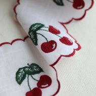 Galon broderie cerises rouges 95mm x1m