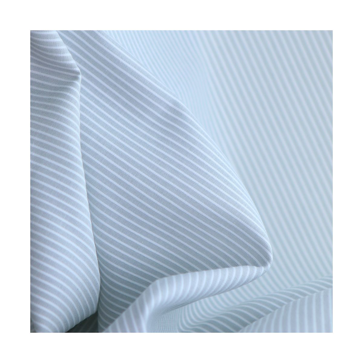 Coton gaufré mélangé à rayures blanc et gris perle Coton gaufré mélangé à rayures blanc et gris perle