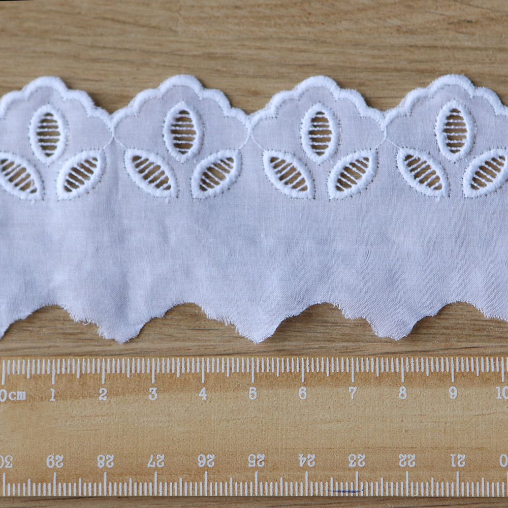 copy of Galon coton broderie anglaise brodé 25mm x 1m blanc