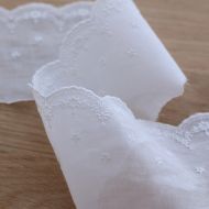 Galon coton broderie anglaise brodé 70mm x 1m blanc