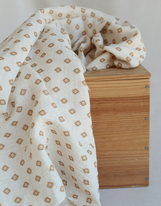 Maya - Double gaze coton BIO motif fond écru camel