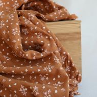 Lena - Double gaze de coton motif fleuri fond écureuil