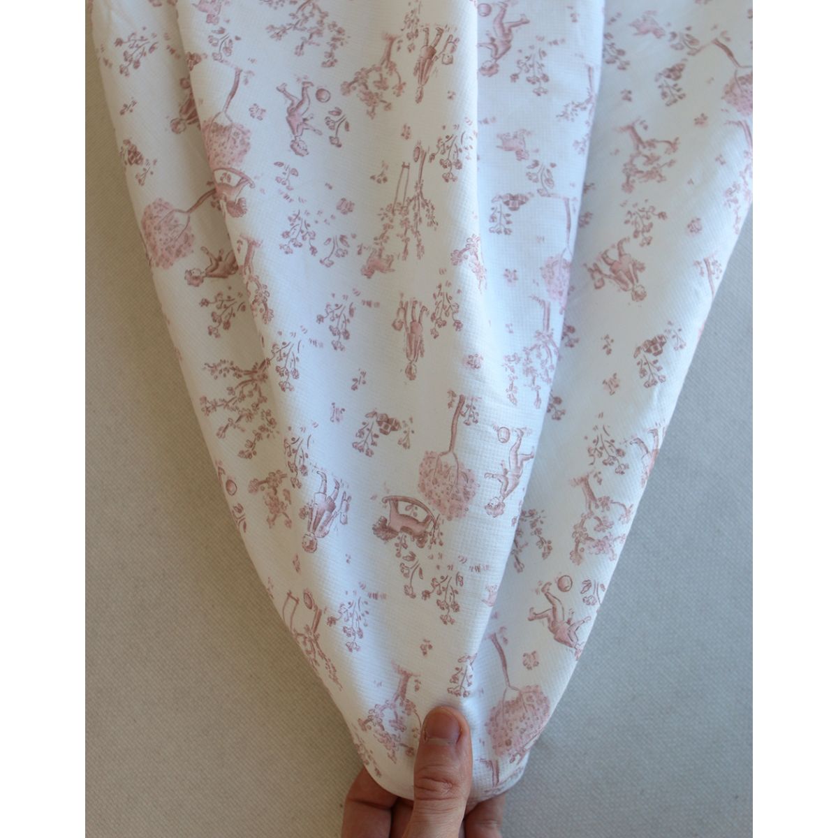 Maria - Tissu coton texturé version toile de jouy vieux rose