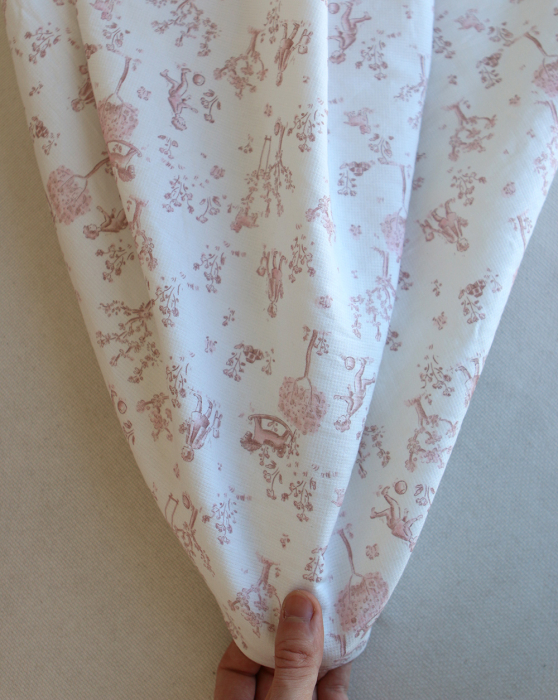 Maria - Tissu coton texturé version toile de jouy vieux rose