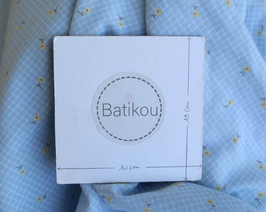 Seersucker quadrillage fin minis fleurs fond bleu