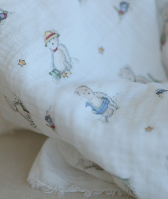 Barry - Double gaze de coton motif ourson à la plage