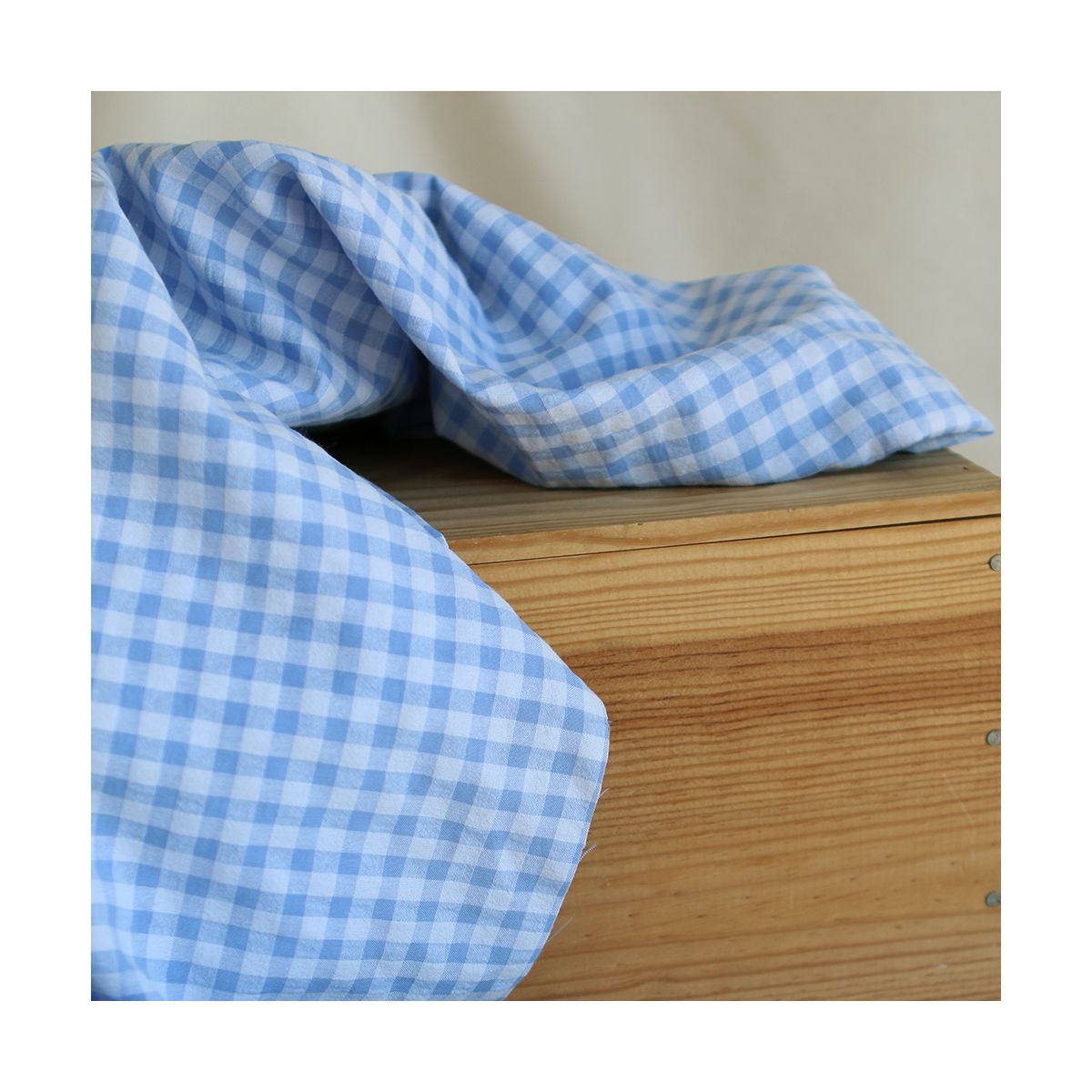 Seersucker / Coton gaufré vichy 6mm bleuet Seersucker / Coton gaufré vichy 6mm bleuet