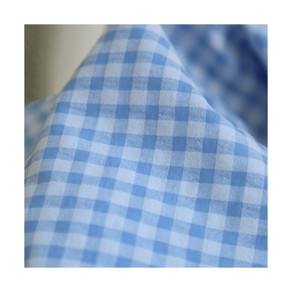 Seersucker / Coton gaufré vichy 6mm bleuet Seersucker / Coton gaufré vichy 6mm bleuet