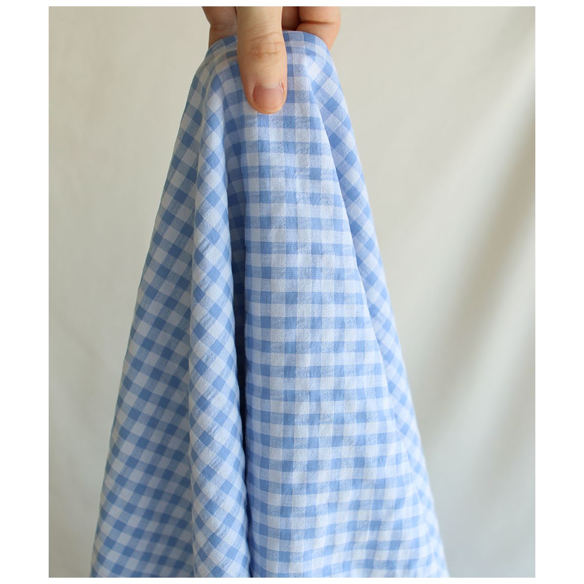 Seersucker / Coton gaufré vichy 6mm bleuet Seersucker / Coton gaufré vichy 6mm bleuet