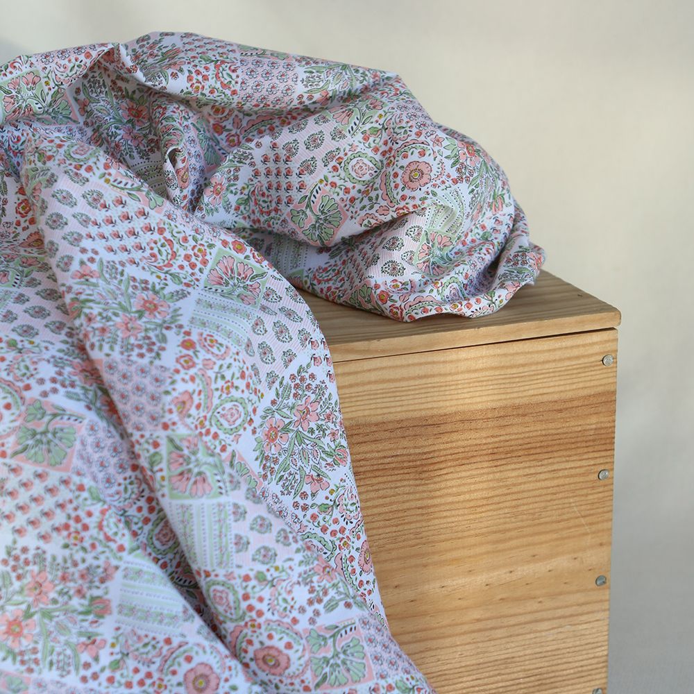 Isabelle - Batiste de coton à imprimé patchwork corail rosé