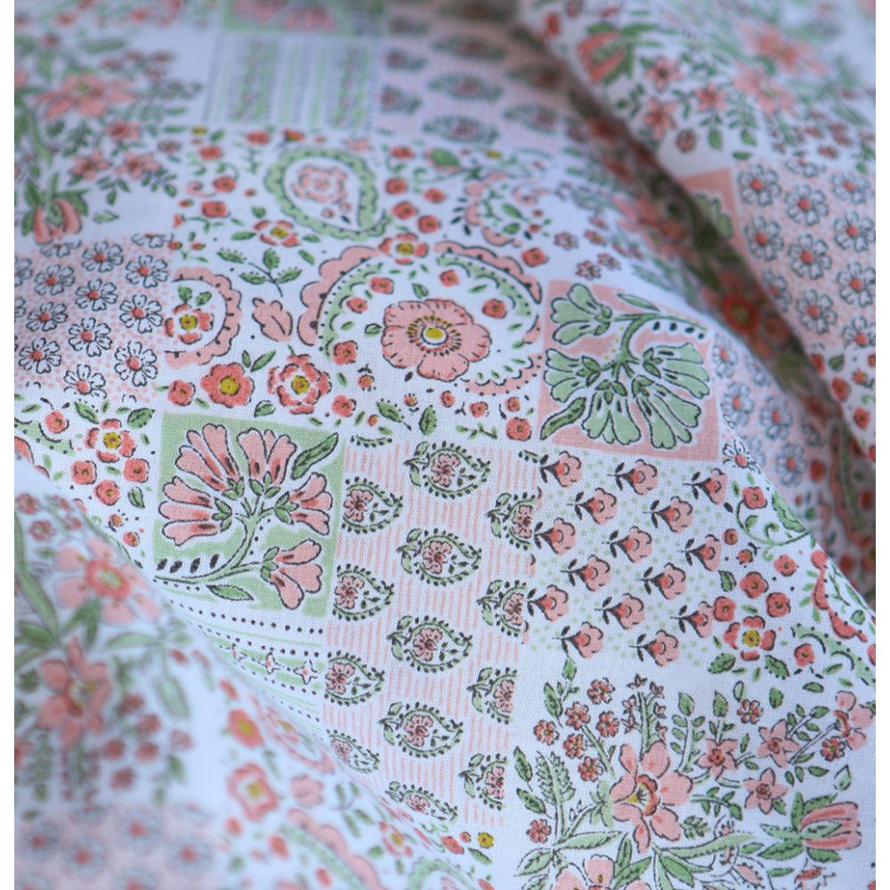 Isabelle - Batiste de coton à imprimé patchwork corail rosé