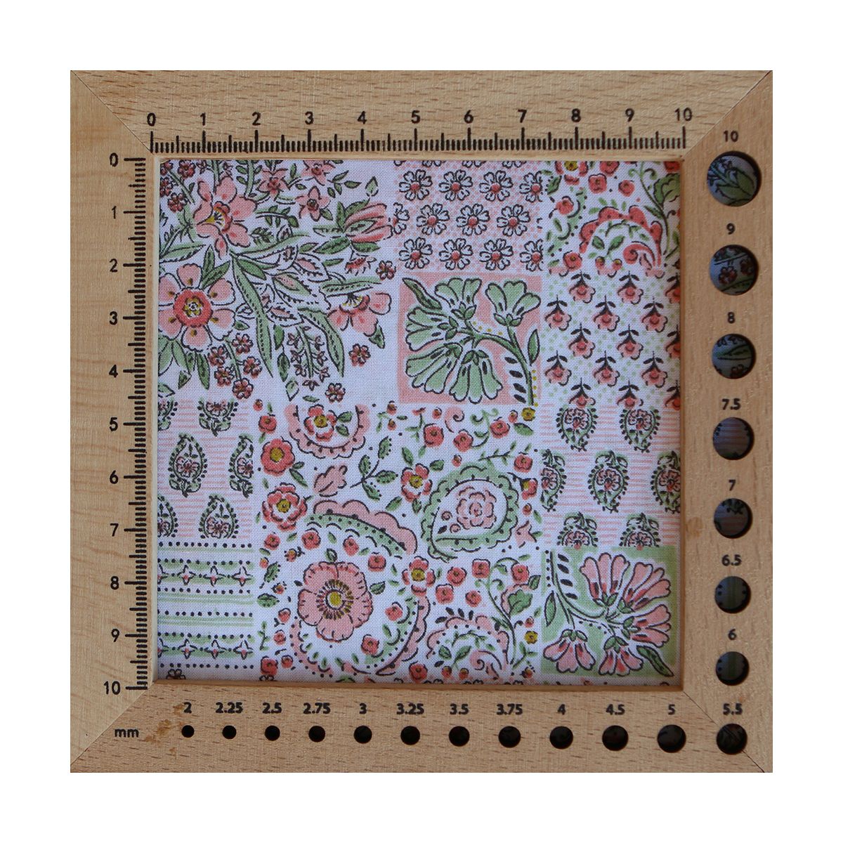 Isabelle - Batiste de coton à imprimé patchwork corail rosé Isabelle - Batiste de coton à imprimé patchwork corail rosé