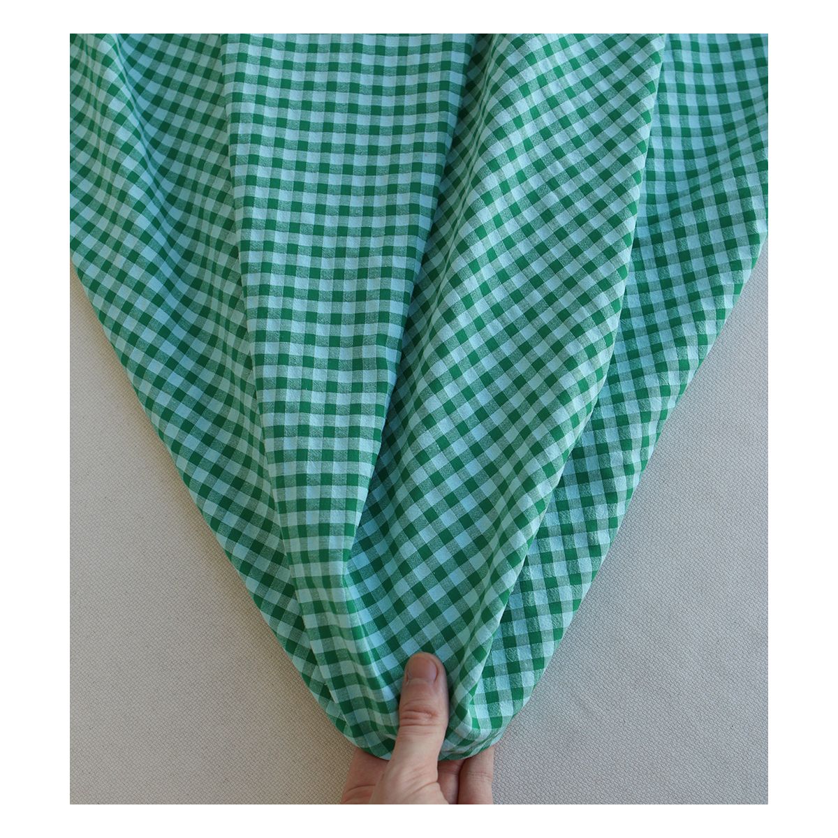 Seersucker / Coton gaufré vichy 6mm diabolo menthe Seersucker / Coton gaufré vichy 6mm diabolo menthe