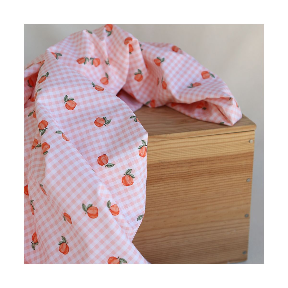 Kim - Popeline de coton BIO vichy imprimé abricot