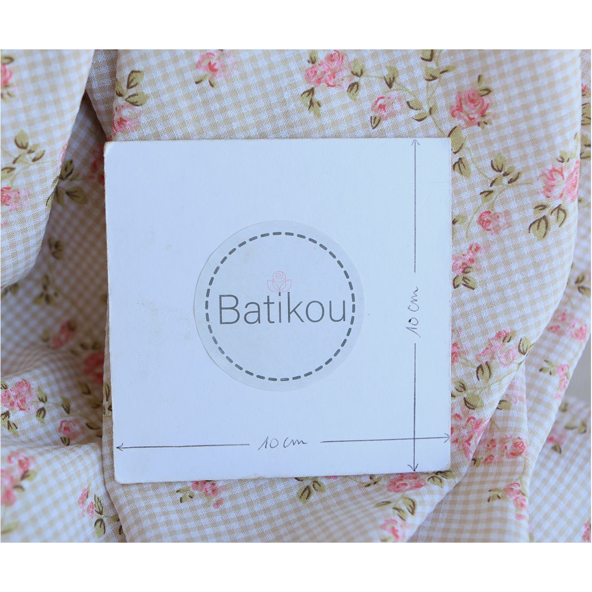 Soline - Seersucker / Coton gaufré vichy mini 2mm beige à motif fleuri