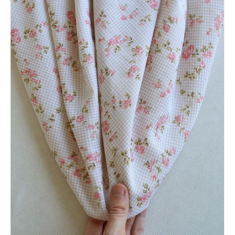 Soline - Seersucker / Coton gaufré vichy mini 2mm beige à motif fleuri