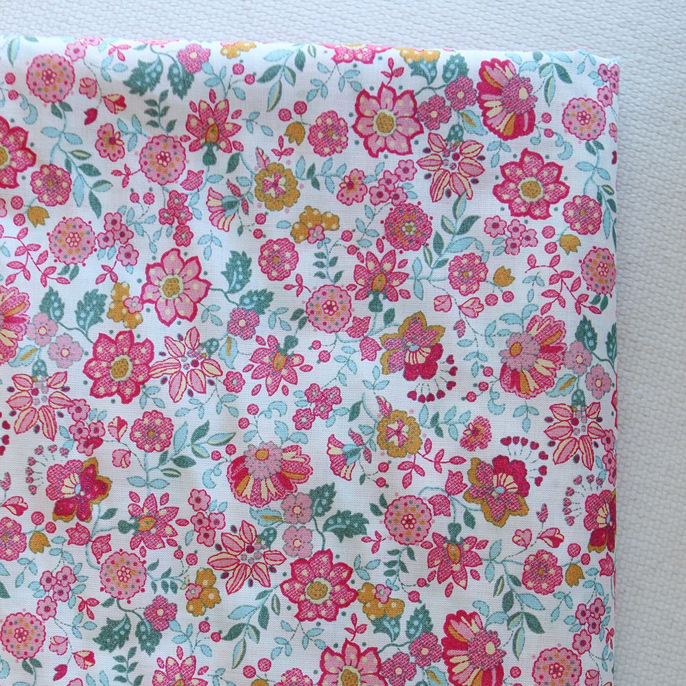 Maria - Batiste de coton SILKYNE à imprimé fleuri rose framboise