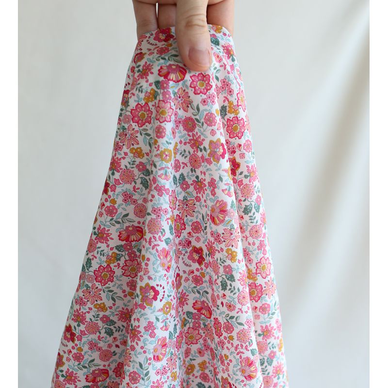 Maria - Batiste de coton SILKYNE à imprimé fleuri rose framboise