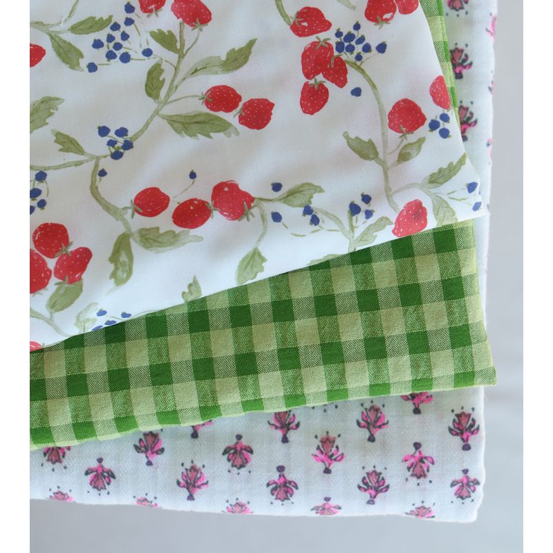 Seersucker / Coton gaufré doux fond blanc cassé petite indienne rose fluo