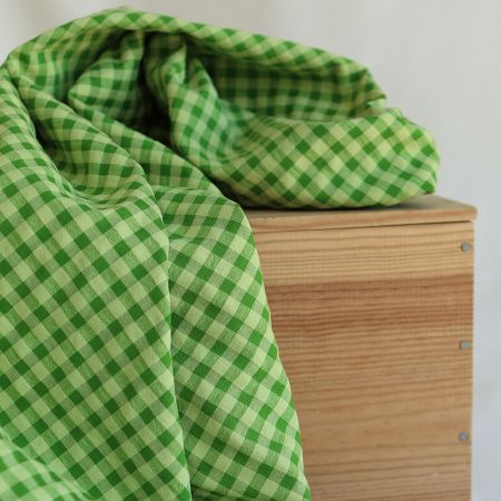 Seersucker / Coton gaufré vichy 6mm matcha Seersucker / Coton gaufré vichy 6mm matcha