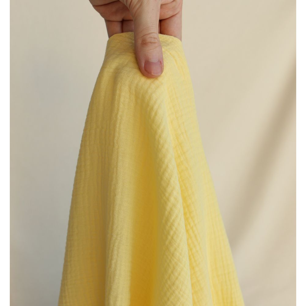 Double gaze de coton unie jaune lemon tendre