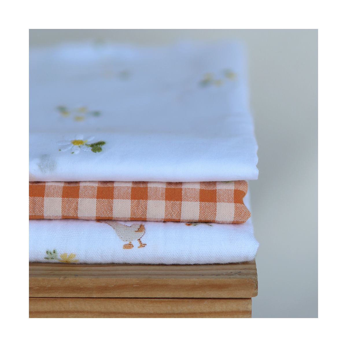 Seersucker / Coton gaufré vichy 6mm Carotte cake Seersucker / Coton gaufré vichy 6mm Carotte cake