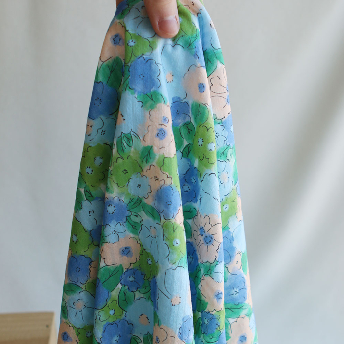 Seersucker / Coton gaufré motif fleuri bleu