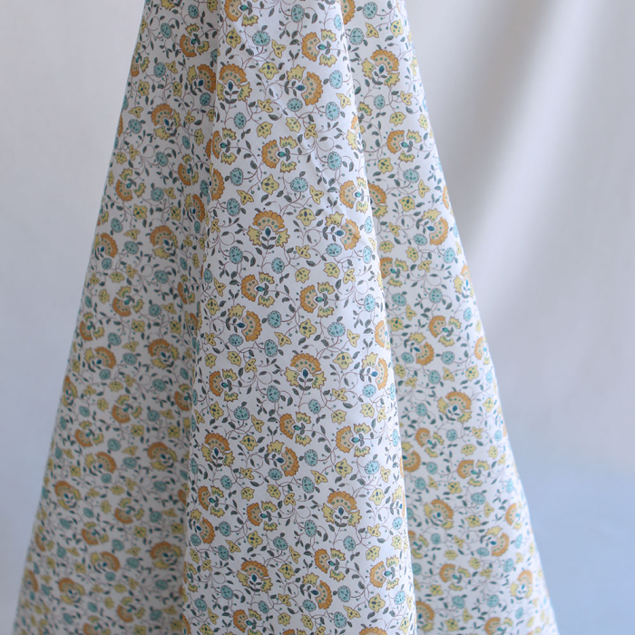 Valentine - Batiste de coton SILKYNE à imprimé fleuri orange et bleu