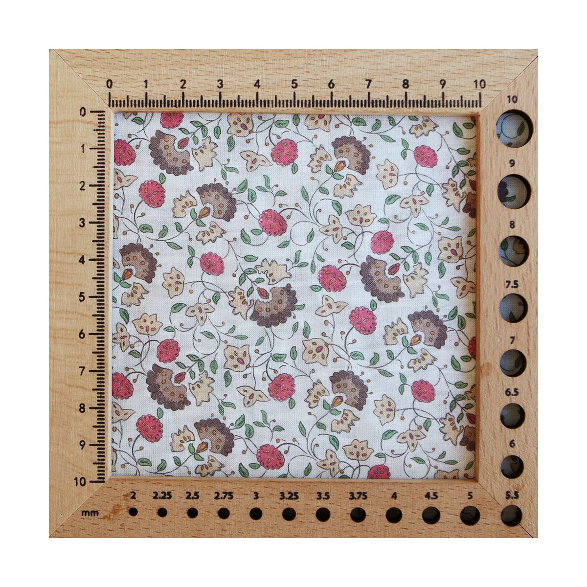Valentine - Batiste de coton SILKYNE à imprimé fleuri marron framboise Valentine - Batiste de coton SILKYNE à imprimé fleuri marron framboise
