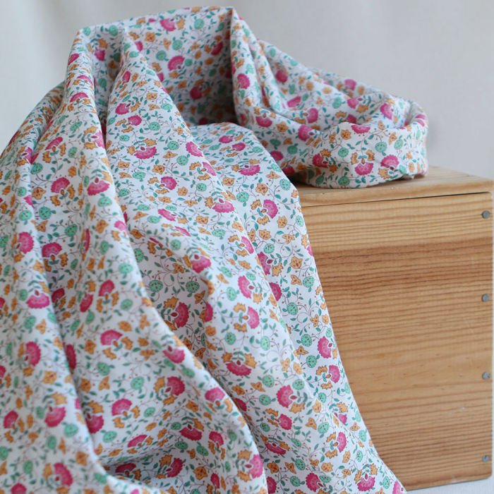 Valentine - Batiste de coton SILKYNE à imprimé fleuri rose orange