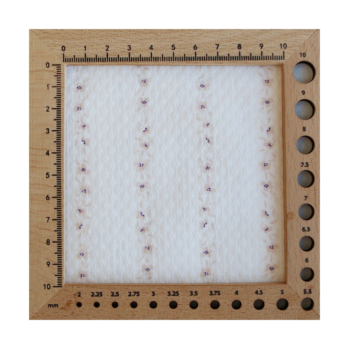Alicia - Tissu coton texturé imprimé beige Alicia - Tissu coton texturé imprimé beige
