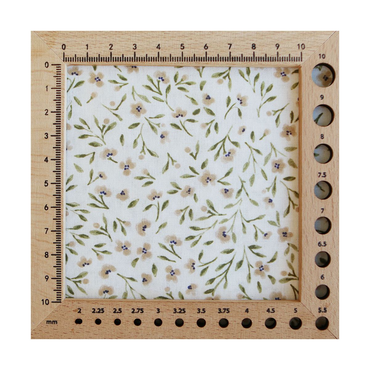 Noémie - Popeline de coton douce qualité SWEET lait fleuri vert et beige Noémie - Popeline de coton douce qualité SWEET lait fleuri vert et beige