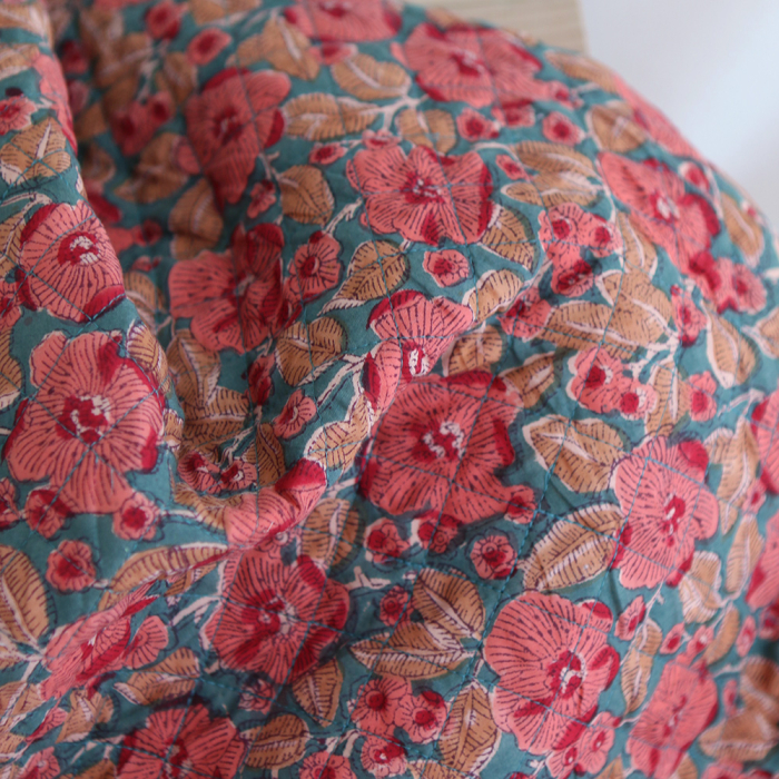 Sahar - Tissu indien matelassé double face coton hand block teal largeur 100cm
