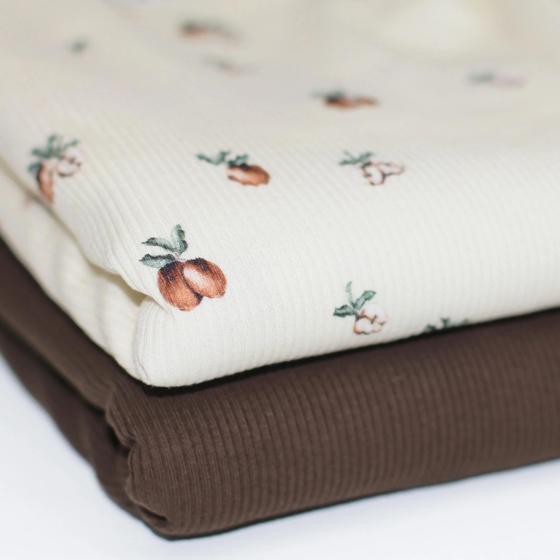 Jersey coton côtes fines à motif petites pommes vintage