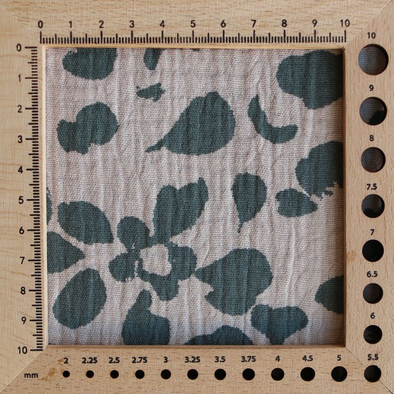 Karakulac - Double gaze de coton fond beige motif anthracite