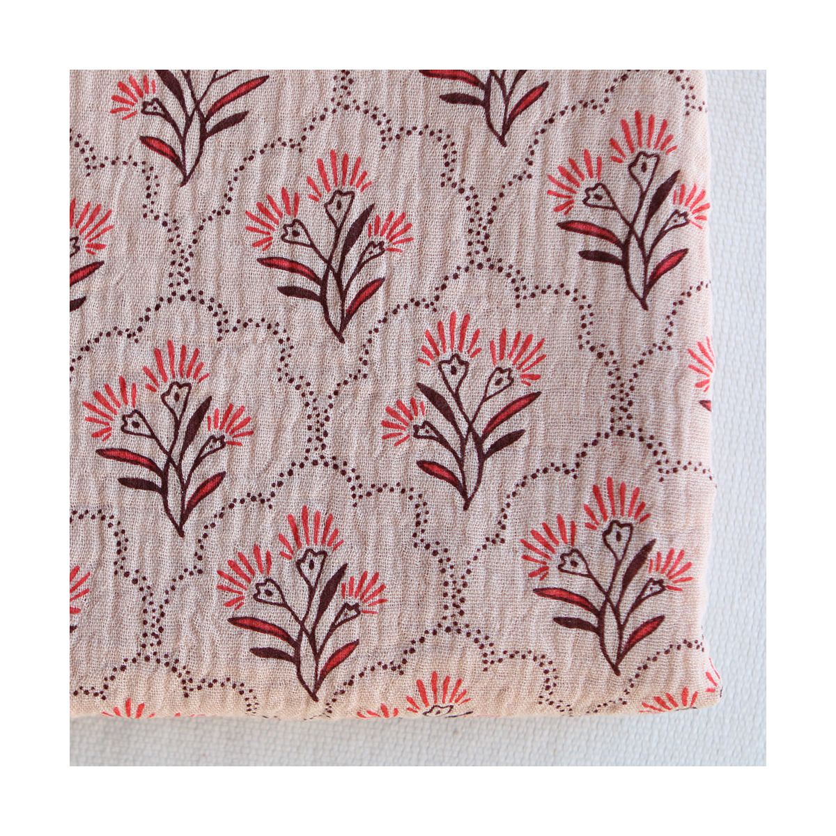 Luly - Double gaze de coton fond vieux rose Luly - Double gaze de coton fond vieux rose