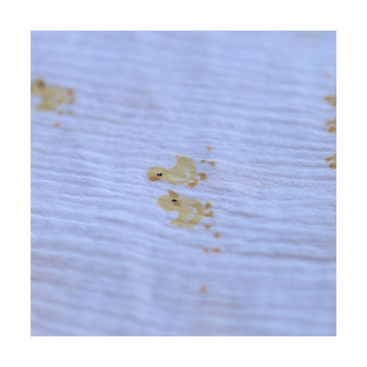 Cannetons - Double gaze de coton fond blanc motif cannetons jaunes