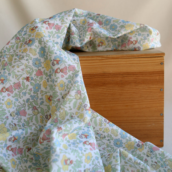 Tissu coton popeline fleuri vintage clochette lutin fée bleu ciel