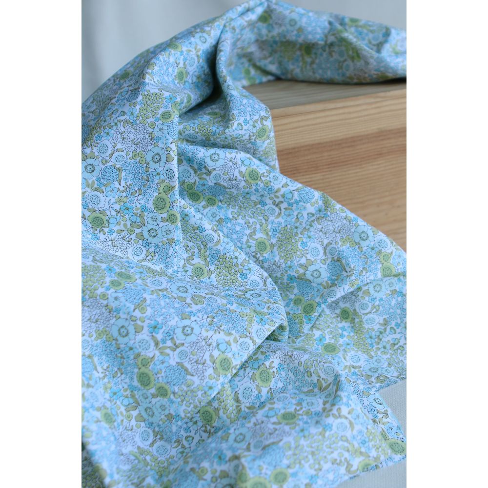 Charline - Popeline de coton BIO imprimé fleuri bleu