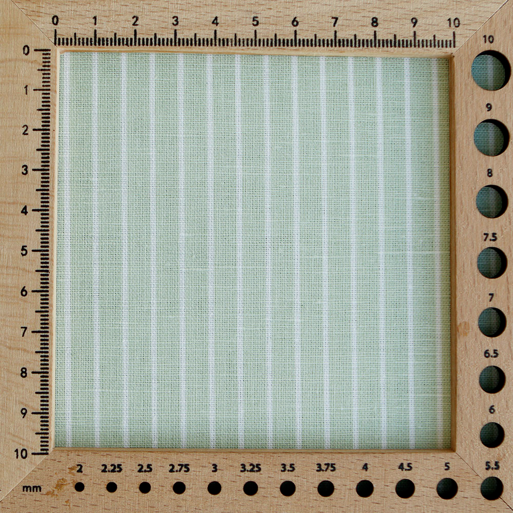 Baptiste - Tissu lin coton rayures 1mm blanc lait et vert amande