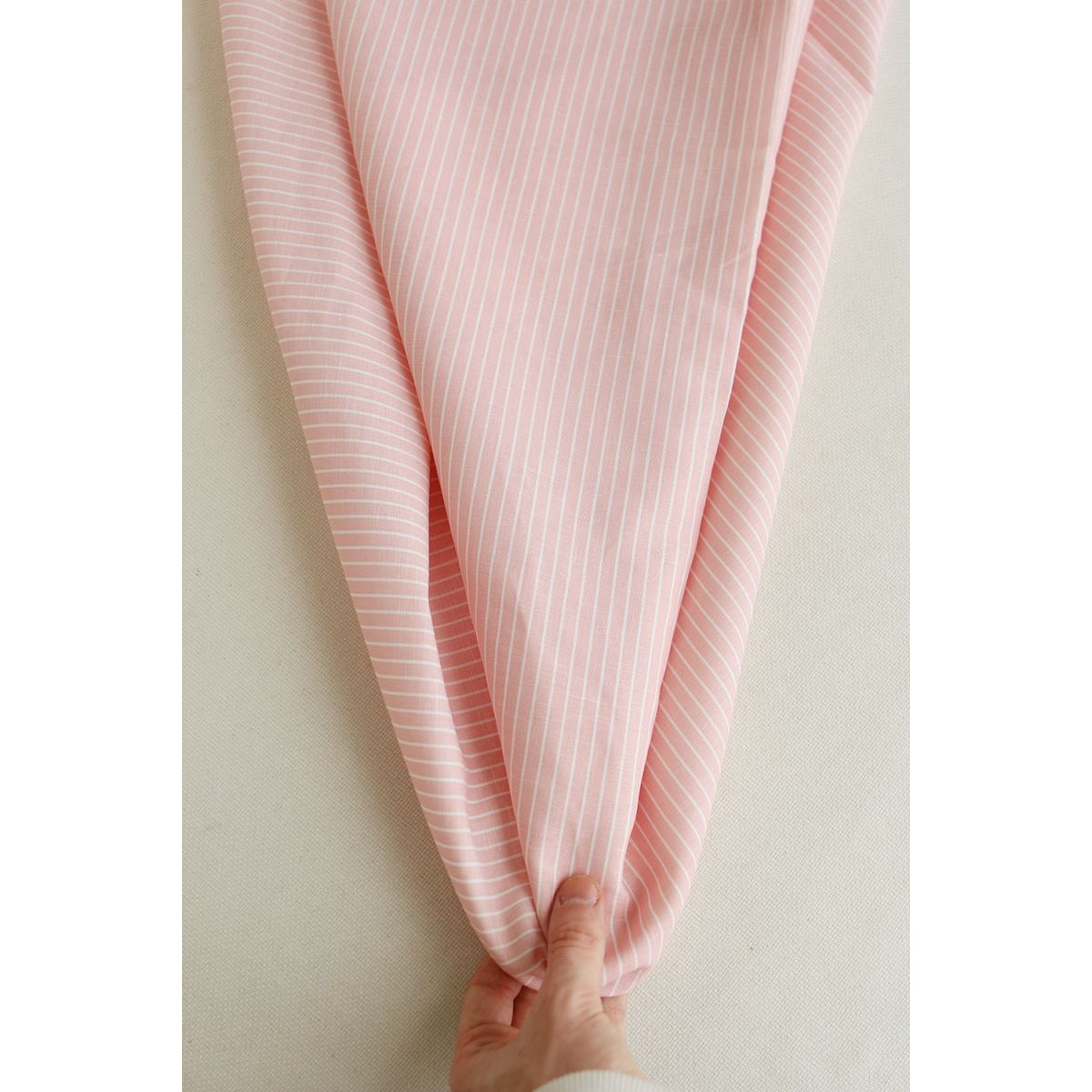 Baptiste - Tissu lin coton rayures 1mm blanc lait et rose blush